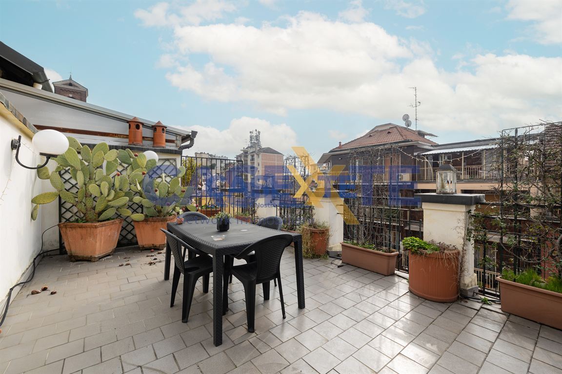 ATTICO CON 50 m di TERRAZZO!