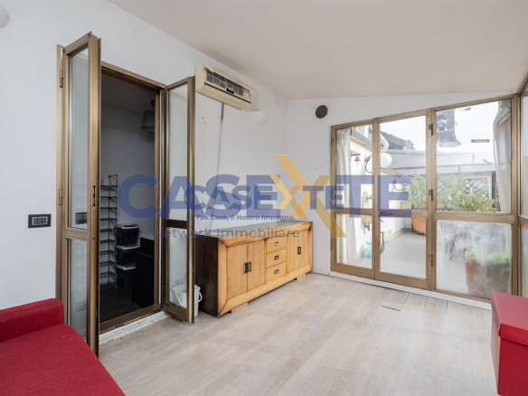 ATTICO CON 50 m di TERRAZZO!