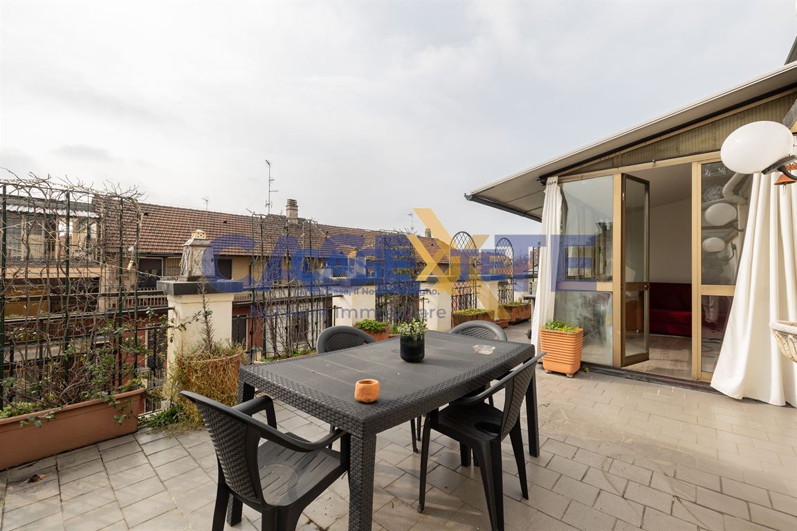 ATTICO CON 50 m di TERRAZZO!