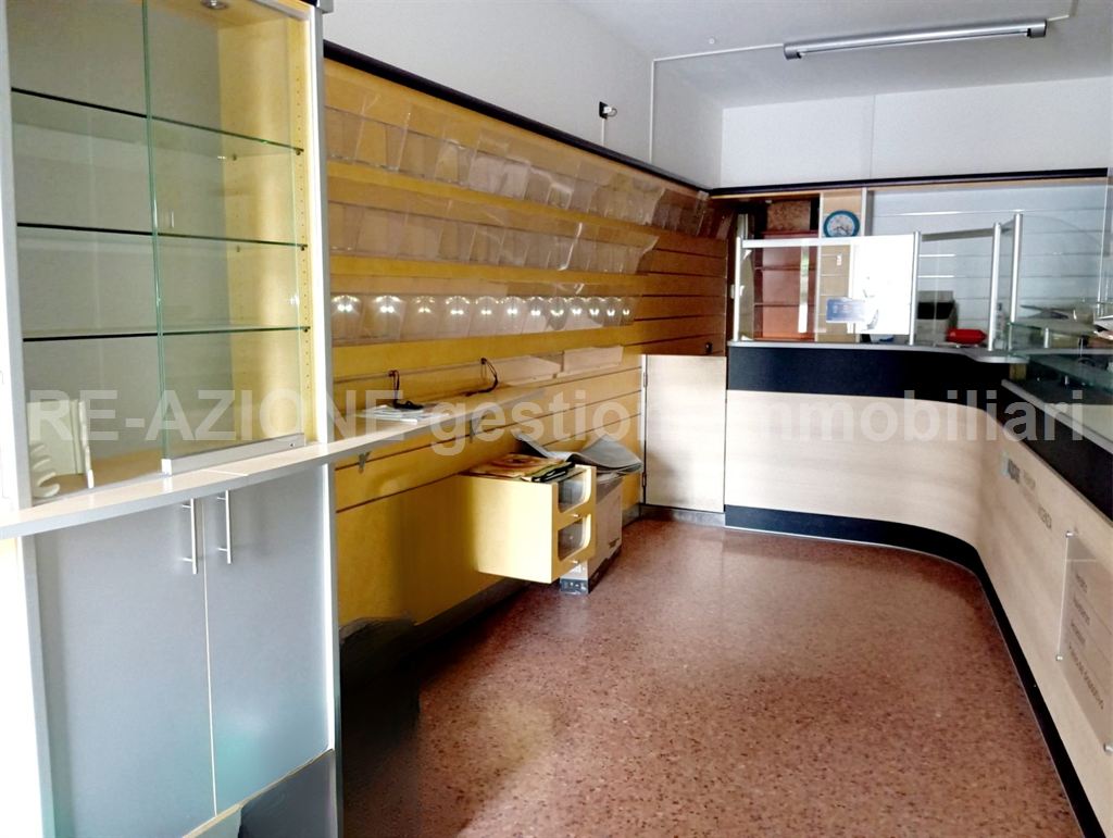 28a25f40-253e-4748-9e0e-8226e2555af7 NEGOZIO IN AFFITTO A VICENZA (VI)