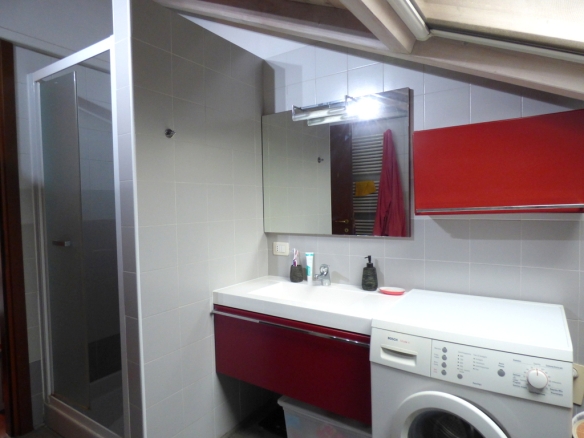 2 locali in corte signorile