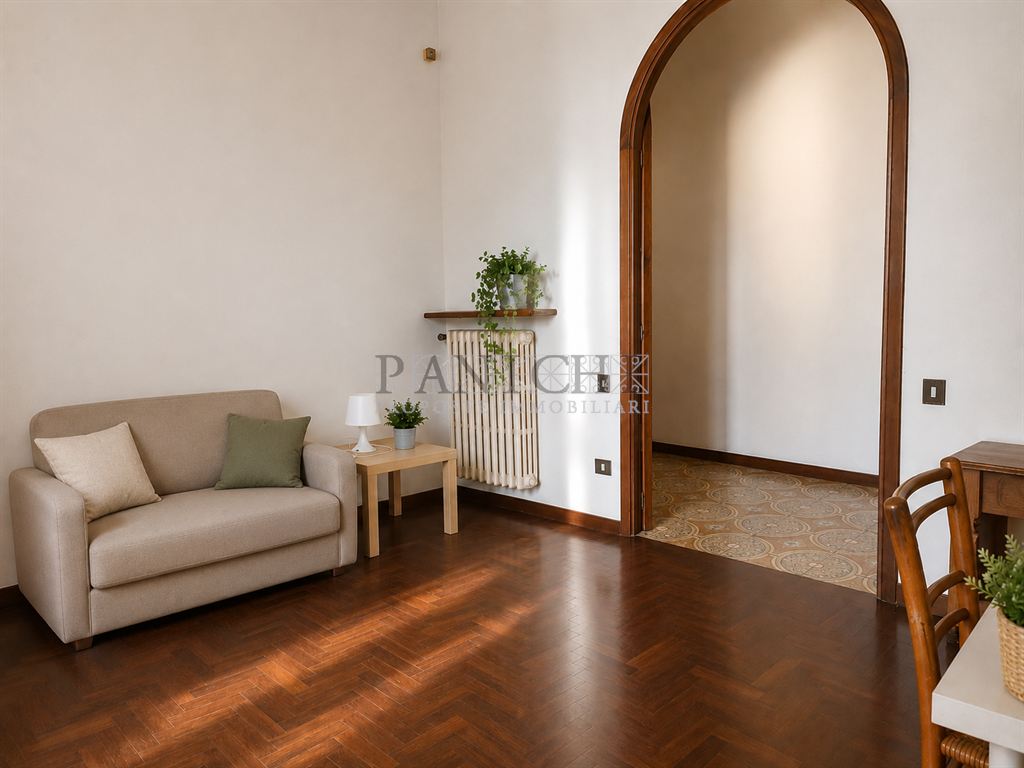 Appartamento in palazzo storico con garage e cantina